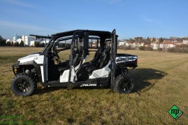 Polaris-General-1000-Crew_41