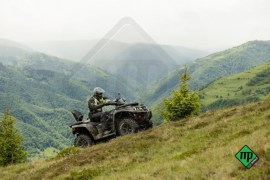 blade-1000_2-768x512