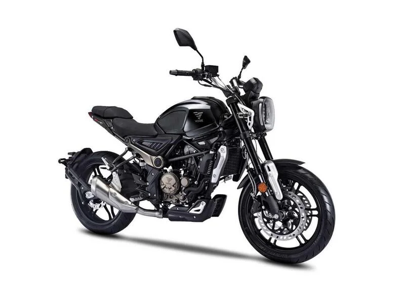 trofeo 300ac nero studio 002 jpg